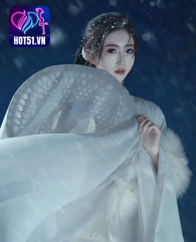 Read more about the article Lin Lin – Ngôi Sao Trung Quốc Tuyệt Vời Trên Hot51: Hấp Dẫn Với App Live Show và Hướng Dẫn Tải App QQLive . Beauty girl Goddess